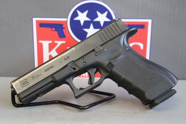 **POLICE TRADE** GLOCK 17 GEN4 9MM W/ 3 MAGS & CASE